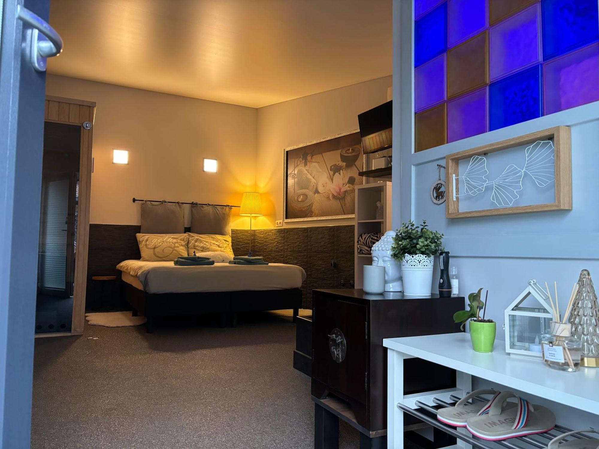 Relax Trois Bornes - De Grenspost Bed & Breakfast Gemmenich Bagian luar foto